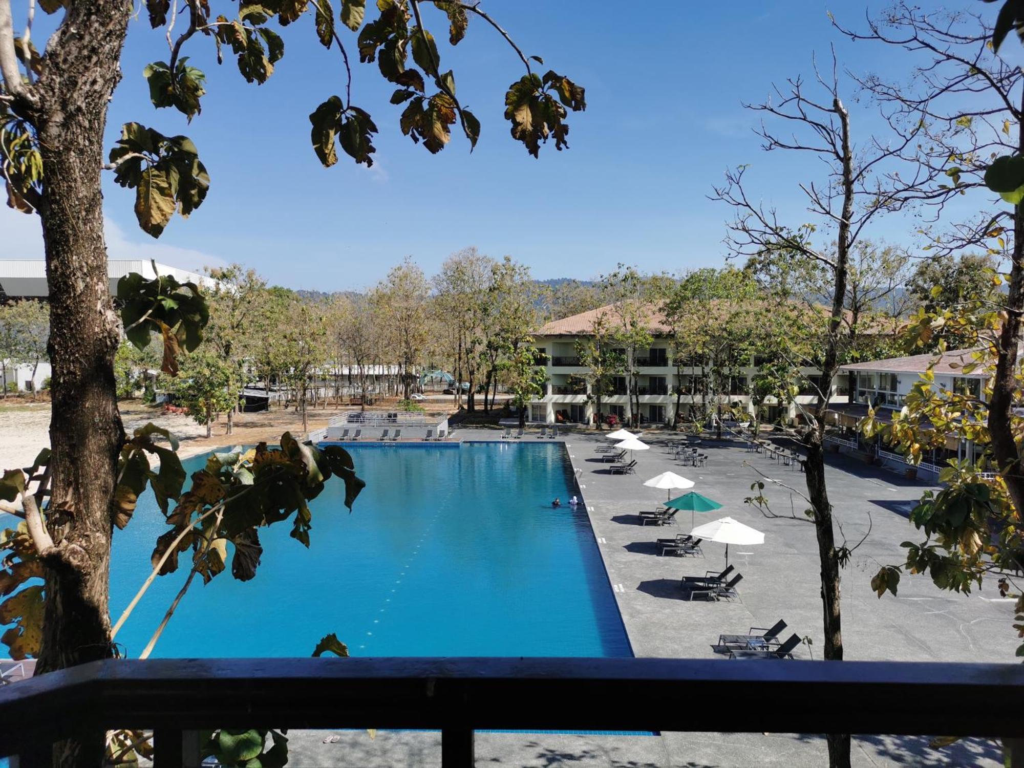Century Langkasuka Resort Langkawi Pantai Cenang  Esterno foto