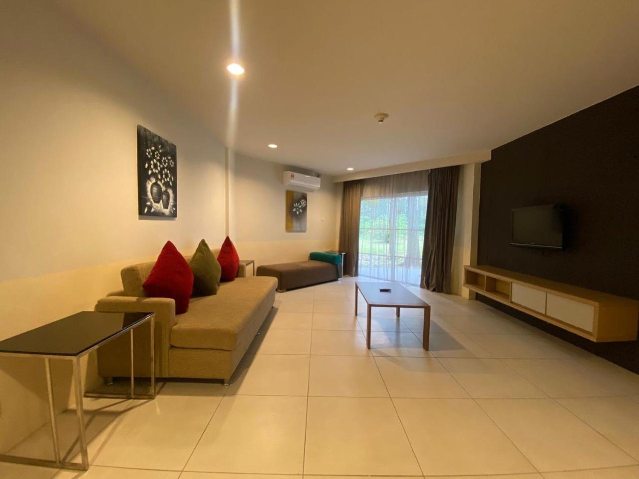 Century Langkasuka Resort Langkawi Pantai Cenang  Esterno foto