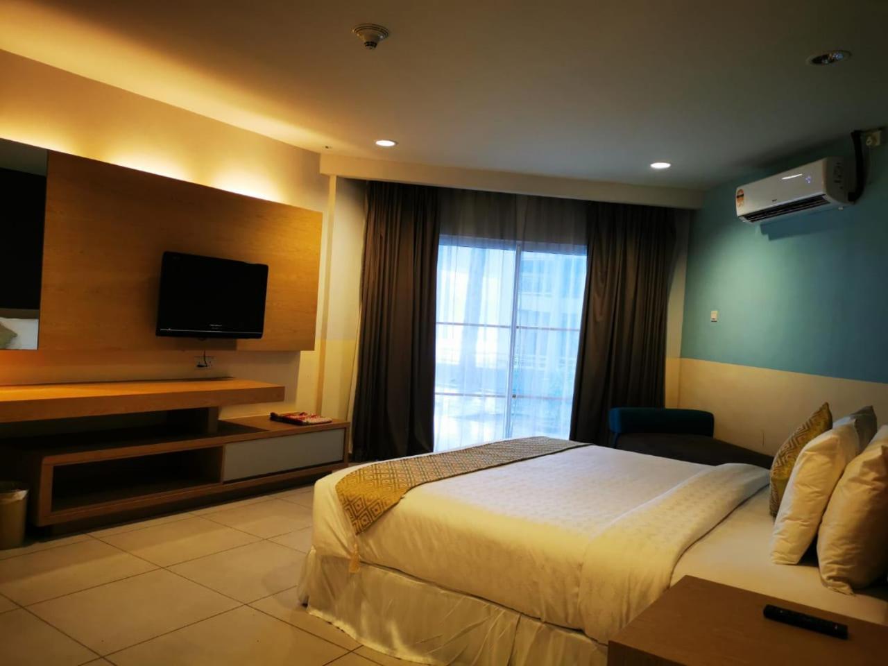 Century Langkasuka Resort Langkawi Pantai Cenang  Esterno foto